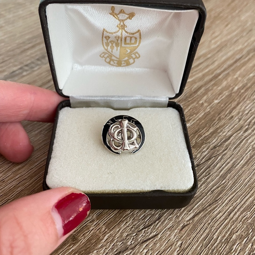 Gamma Phi Beta pin!